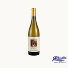 Wine bottle with a label on a white background, featuring the brand 'Enzi'.