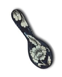 Gardenia spoon rest